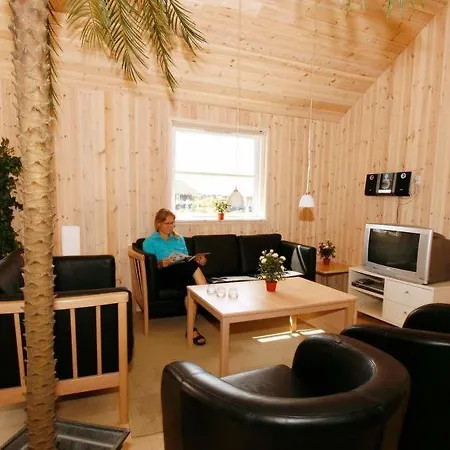 Sildestrup Sleeps 24 Pool Wifi Bøtø By