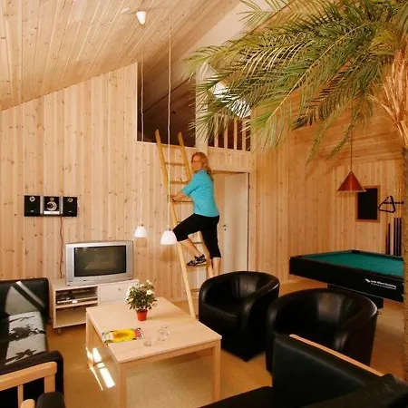 Sildestrup Sleeps 24 Pool Wifi *
