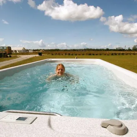 Ferienhaus Sildestrup Sleeps 24 Pool Wifi Bøtø By