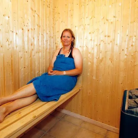 Sildestrup Sleeps 24 Pool Wifi *