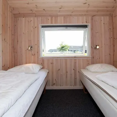Sildestrup Sleeps 24 Pool Wifi *